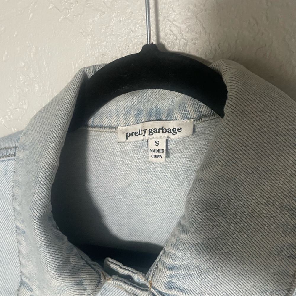 Pretty Garbage - image 4